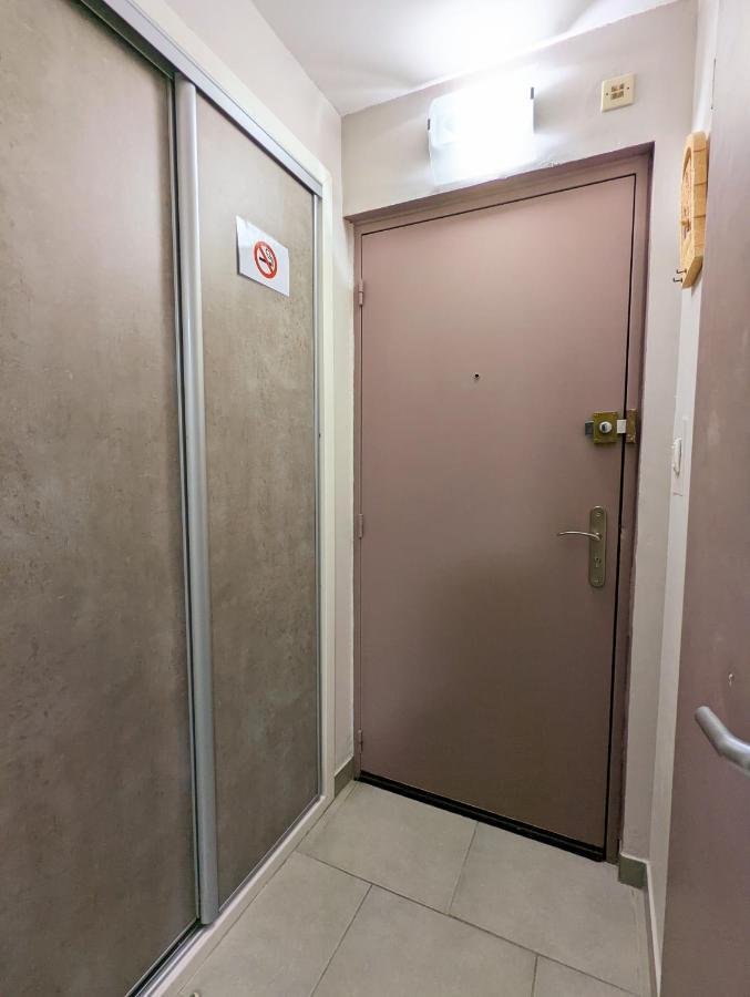 Apartment Cosy Avec Parking Proche Port Et
